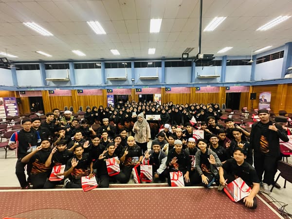 Kursus Kenegaraan MADANI (𝐃𝐢𝐚𝐬𝐩𝐨𝐫𝐚 𝐌𝐚𝐥𝐚𝐲𝐬𝐢𝐚) Majlis Amanah Rakyat di Pusat Latihan Kenegaraan Maran, Pahang